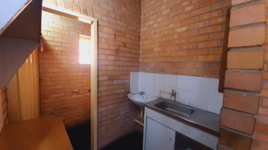 To Let commercial Property for Rent in Potchefstroom North West